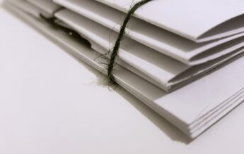 Un procuror a distrus intenționat declarația unui preot care a recunoscut că a abuzat o elevă