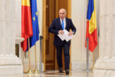 ULTIMA ORĂ Bolojan a invitat sindicatele din educație la o discuție
