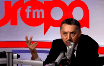 Ministrul Daniel David: Plata cu ora merită regândită