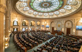 USR votează împotriva moțiunii prin care AUR vrea să-l dea jos din funcție pe Daniel David