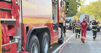 Alertă la Iași. Recipient etichetat „dioxid de sulf”, găsit în curtea unei școli