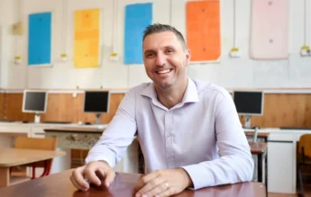 Profesor nu devii din întâmplare