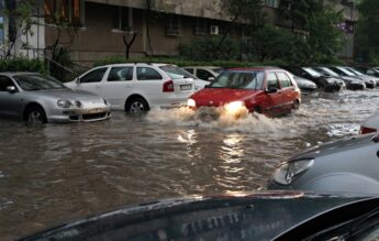 BREAKING Școlile din București și Ilfov se închid mâine, din cauza Codului roșu
