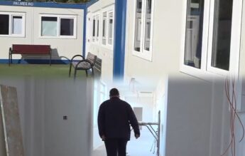Elevii dintr-o comună din Galați învață de peste trei ani în containere modulare „provizorii”