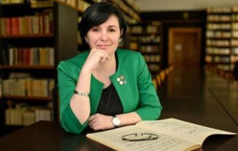 Prof. Antoaneta Luchian: Ce ușor mi-ar fi fost să fac dosarul de completare în format digital!