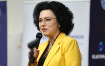 Luciana Antoci cere „măcar” o testare standardizată pe an la fiecare disciplină. Salarizarea profesorilor, și în funcție de performanțe