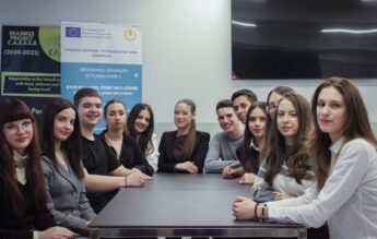 Program gratuit de mentorat pentru elevi, lansat de liceeni din Sibiu