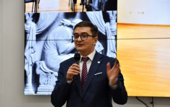 Adrian Hatos, fost senator PNL: Noul ministru va fi cineva fără o carieră de pierdut