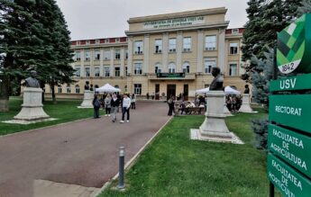 Meditații gratuite la matematică, în format hibrid, oferite de USV Iași