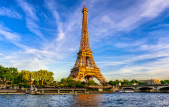 Numele a 72 de femei de știință vor fi inscripționate pe Turnul Eiffel