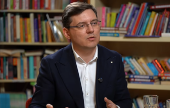 Victor Negrescu: Profesorii care ajută elevii să rămână în școală ar trebui premiați