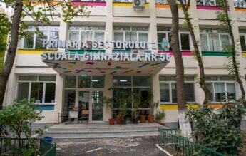 Elevii unei școli din București se vor prezenta luni pentru a susține simularea, chiar dacă profesorii o boicotează – părinte