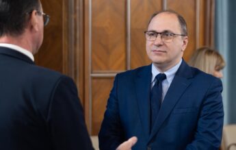 Ministrul Dimian: Nu există riscul ca examenele naționale să nu se desfășoare