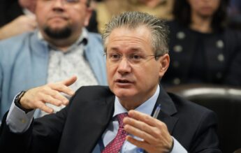 Mihnea Costoiu: Deciziile în educație trebuie luate local, nu dictate de la centru
