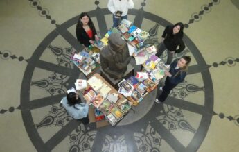 „Carte caut stăpân”. Facultatea de Litere din Oradea oferă gratuit sute de volume