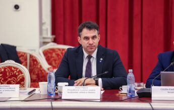Ștefan Pălărie (USR): 30.000 de profesori au dispărut din corpul didactic în ultimii 6 ani