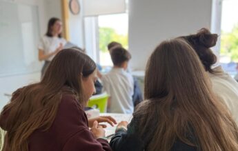 Tabără de consolidare la limba română și matematică, anunțată de Școala Evrika
