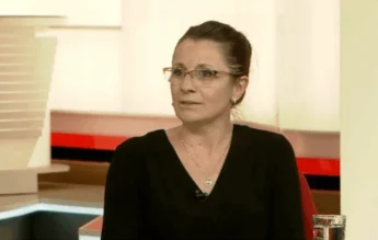 Directoare de liceu: Multor profesori le e rușine să spună că sunt profesori