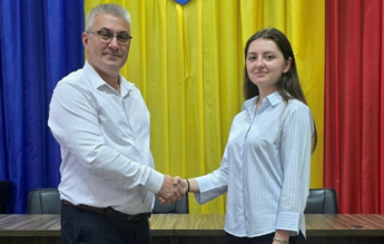 Șefă de promoție a liceului, recompensată cu un post în cabinetul primarului pe timpul verii