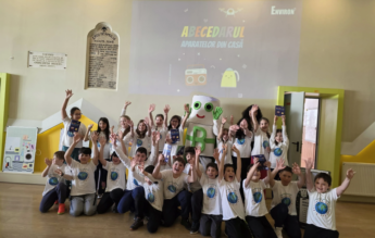 Elevii români au colectat peste 35 de tone de deșeuri electrice. O școală din Brașov, campioană