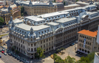 Record de candidați la cele 20 de facultăți ale UB: o medie de 6,1 candidaturi pe loc la buget la licență