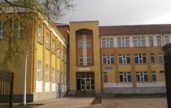Opt diplome de BAC eliberate de un Colegiu Național au fost retrase, din cauza unei erori de scriere