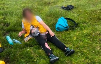 Profesoară lovită de trăsnet în timpul unei excursii. Elevii au cerut ajutorul unui cioban