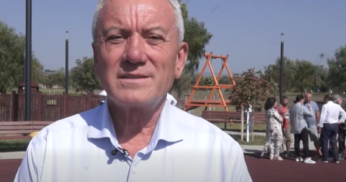 Școlile care țin terenurile de sport închise în vacanță, amenințate cu amenzi de primarul Buzăului