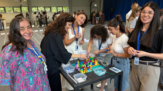 Profesorii Avenor au recompus parcursul școlar de la 2 la 18 ani din 20.000 de piese