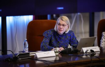 Senatoare USR: „Examenul de admitere la liceu trebuie eliminat, nu amânat!”