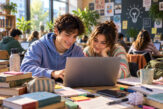 Studenții români primesc acces gratuit la Kiro, instrumentul AI folosit de echipe de dezvoltare