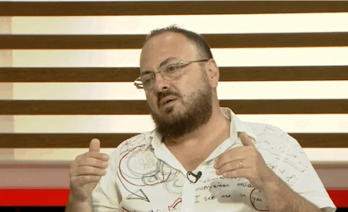 Prof. Ovidiu Șontea: Un profesor trebuie să fie un DJ de idei