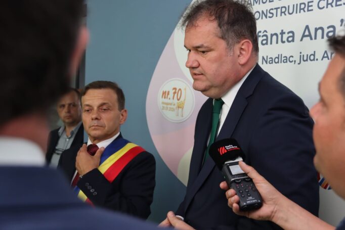 Creșe construite de Guvern stau închise din lipsă de curent și personal