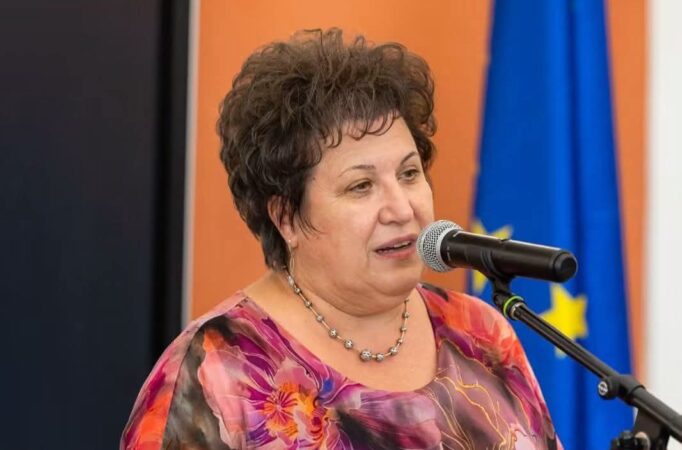Șefa ISJ Cluj: Cănd apar conflicte, părinții nu mai discută cu profesorii. Vin direct cu avocați