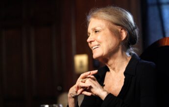A murit Gloria Steinem, simbol al luptei pentru drepturile femeilor