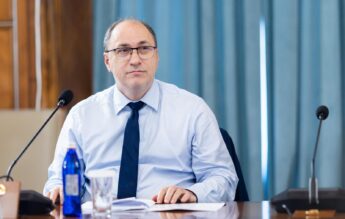 Dimian: Sper să nu ne atingem de concursul de directori. Poate fi blocat de următorii miniștri