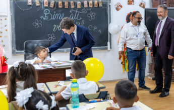 Cum a fost vizita prezidențială la Școala din Curcani: ”Copiii au zis: Wow, Nicușor!”