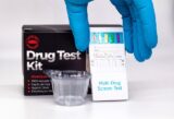 83,4% dintre români susțin testarea antidrog a elevilor de peste 14 ani