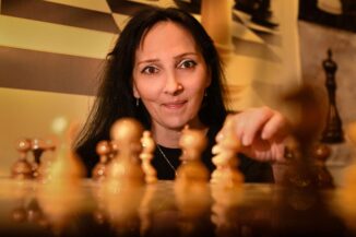 Prof. Corina Buzoianu: Când am intrat în sistem, credeam că rolul meu e doar să intru la oră. E mult mai mult