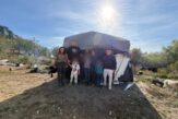 Mobilizare impresionantă pentru copiii din Sibiu care nu au lipsit nicio zi de la școală, deși locuiau într-un cort