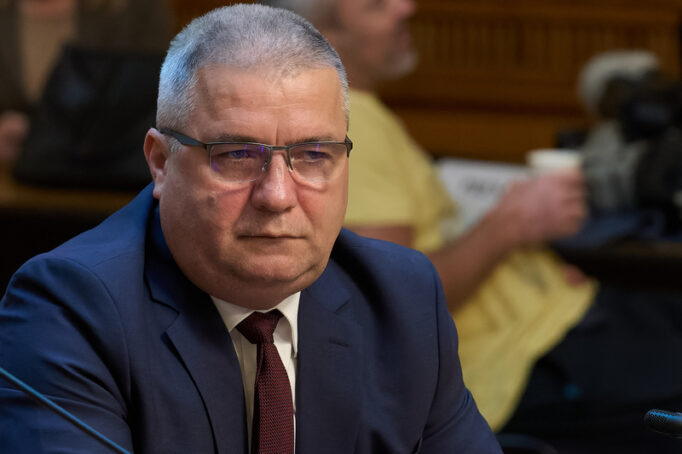 Ministrul Ionescu cere mecanisme externe de intervenție pe lângă standardele de evaluare