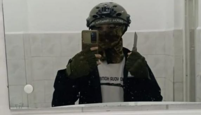 „Pregătesc asta de 8 luni” – Mesajul publicat de elevul care căuta un coleg „de altă religie”