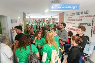 Profesorii spanioli au suspendat protestele și au mers în grup să doneze sânge, după accidentul feroviar